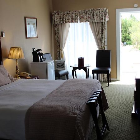 Tara Manor Inn St. Andrews By The Sea Экстерьер фото