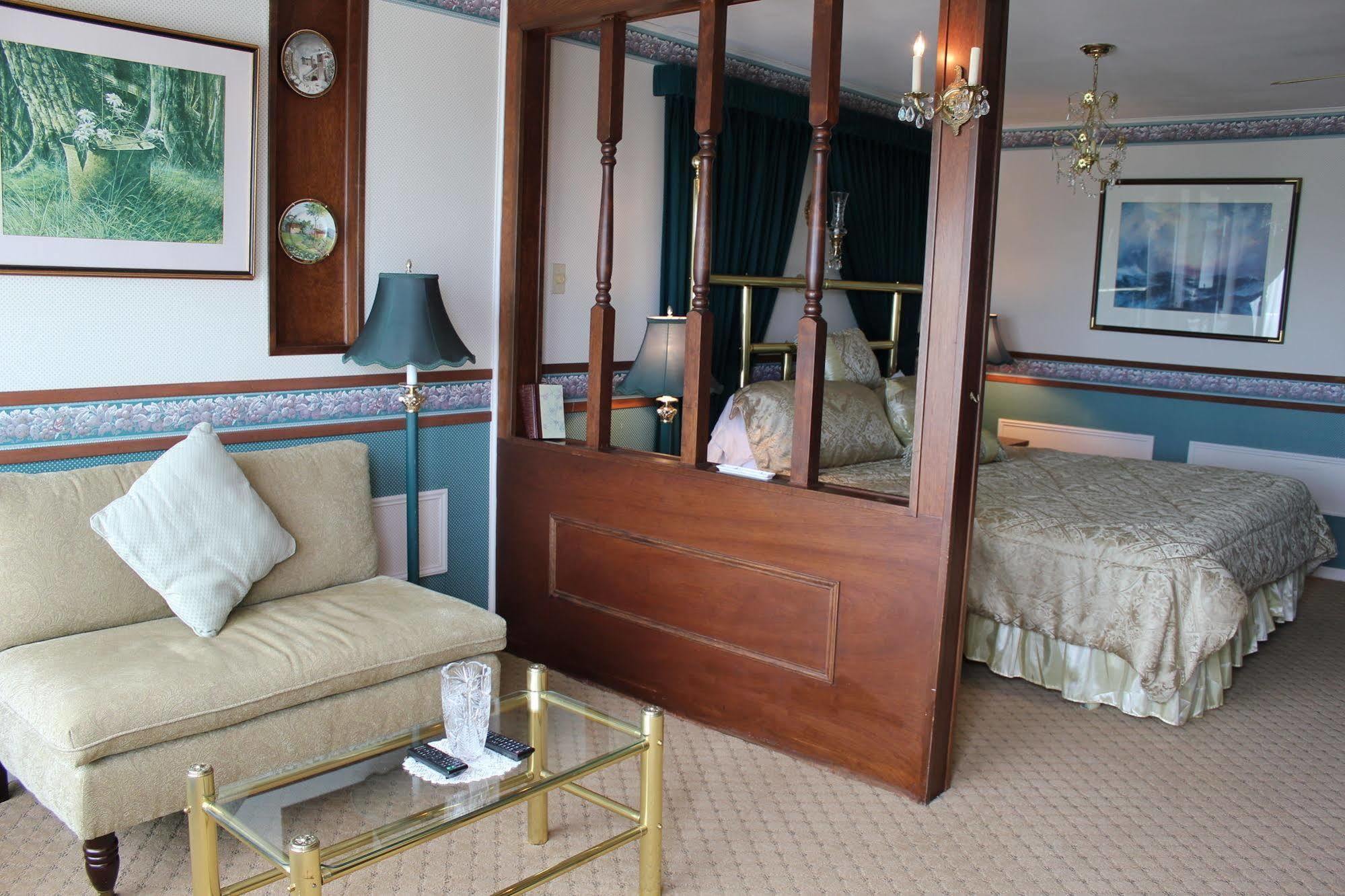 Tara Manor Inn St. Andrews By The Sea Экстерьер фото