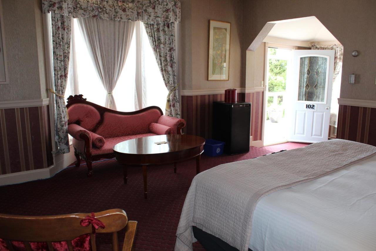 Tara Manor Inn St. Andrews By The Sea Экстерьер фото